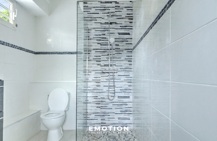 Maison Mitoyenne de 136 m2 - CAPESTERRE BELLE EAU