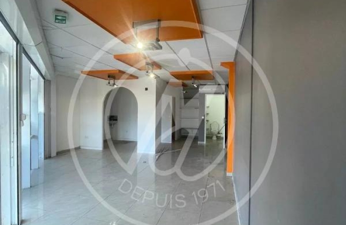 Location Local commercial Baie Mahault