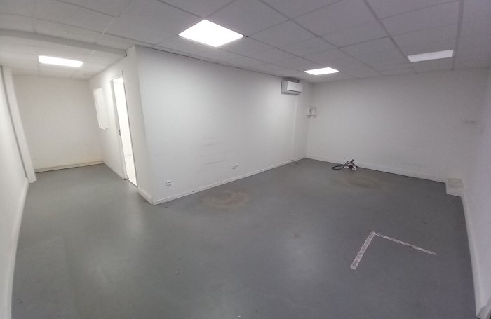 Location Bureaux 48m&sup2; Baie Mahault