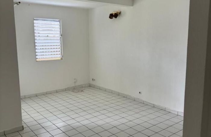 Location Appartement 66.9m&sup2; 4 pièces Sainte Rose