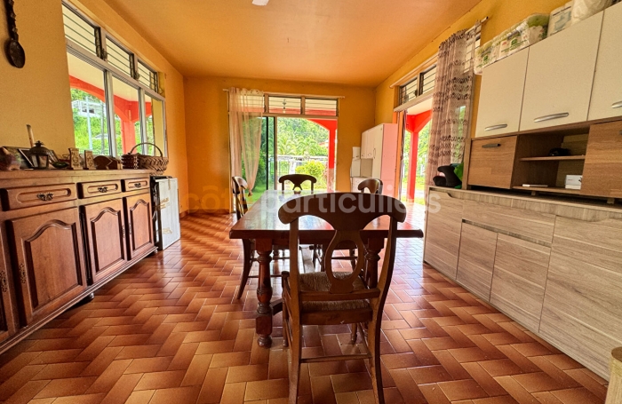 Vente Maison 151m&sup2; 7 pi&egrave;ces Morne &agrave; l'eau