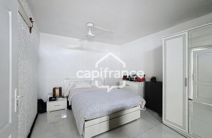 Vente Maison 380m&sup2; 11 pièces Les Abymes
