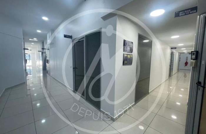 Location Bureaux 25m&sup2; Baie Mahault