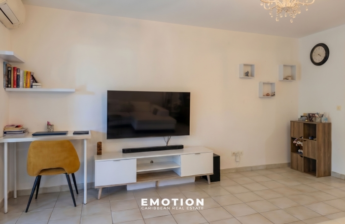 Maison Mitoyenne T3 Bis - 2 chambres + 32 m2 de terrasse + 58 m2 de jardin - Baie Mahault - Biglette