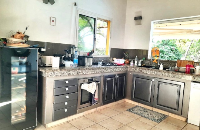 LOCATION Maison non meubl&eacute;e de type F4 avec piscine &agrave; Dampierre