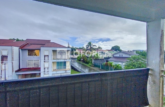 Vente Appartement 58.8m&sup2; 3 pi&egrave;ces Sainte Rose