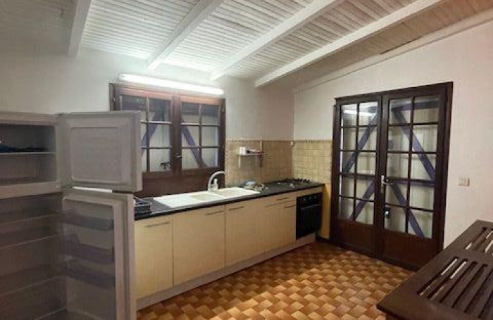 Vente Maison 151.71m&sup2; 8 pièces Gosier