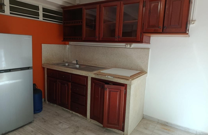 Vente Maison 200m&sup2; 7 pièces Les Abymes