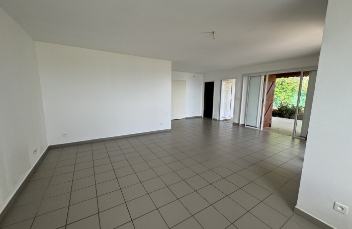 Villa mitoyenne T3 vue mer &agrave; Vieux-Habitants