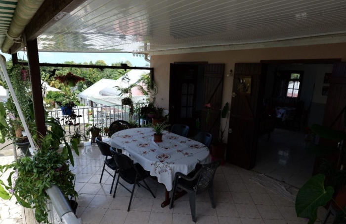 Vente Maison 118m&sup2; 5 pièces Lamentin