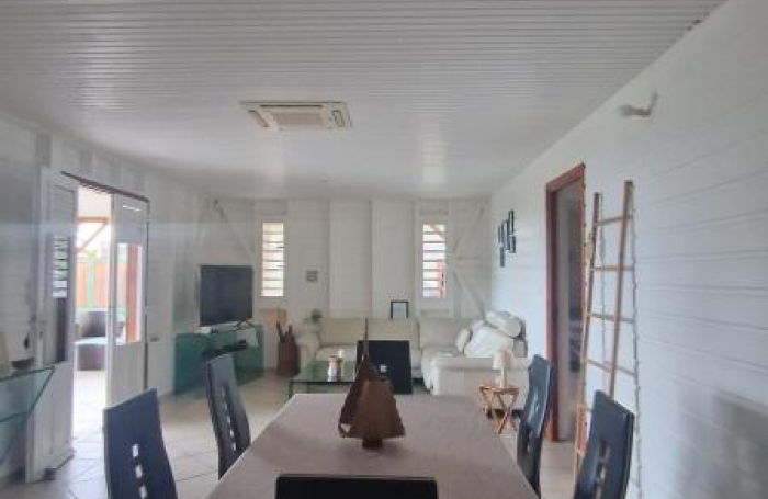 Location Maison 111.03m&sup2; 4 pièces Trois Rivi&egrave;res