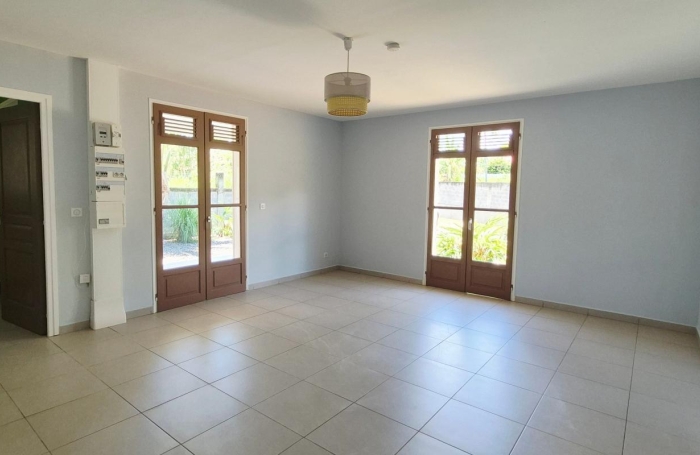 Location Maison 71.59m&sup2; 4 pièces Sainte Rose