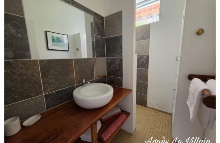 Vente Maison 66m&sup2; 4 pièces Bouillante