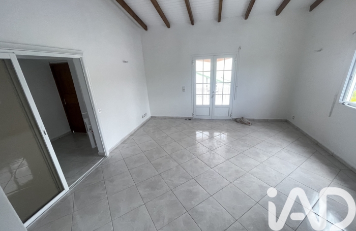 Location Appartement 82m&sup2; 3 pièces Morne &agrave; l'eau