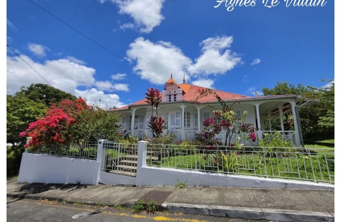 Vente Maison 120m&sup2; 4 pièces Saint Claude