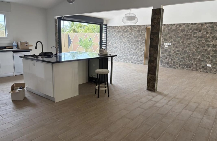 Location Maison 154m&sup2; 4 pièces Les Abymes