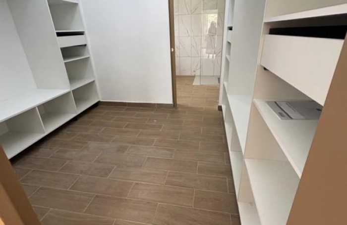 Location Maison 154m&sup2; 4 pièces Les Abymes