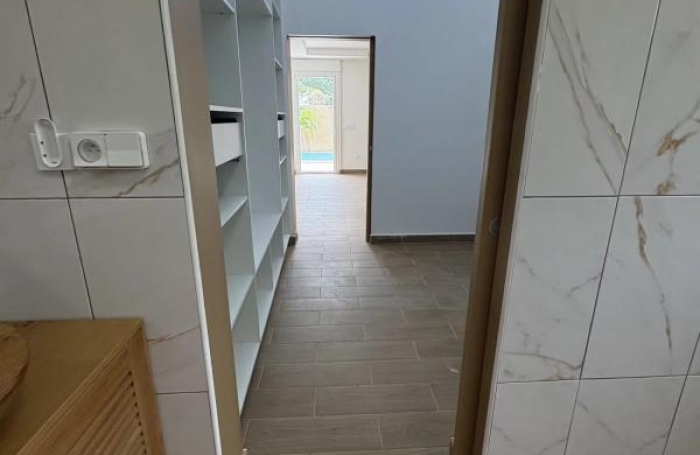 Location Maison 154m&sup2; 4 pièces Les Abymes