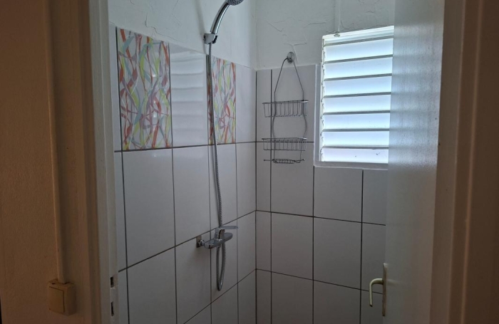 Location Maison 135m&sup2; 2 pièces Capesterre Belle Eau