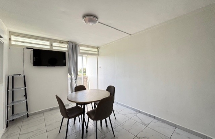 Appartement aux Abymes - Longfort Immobilier