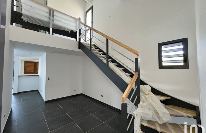 Vente Appartement 115m&sup2; 4 pièces Vieux Fort