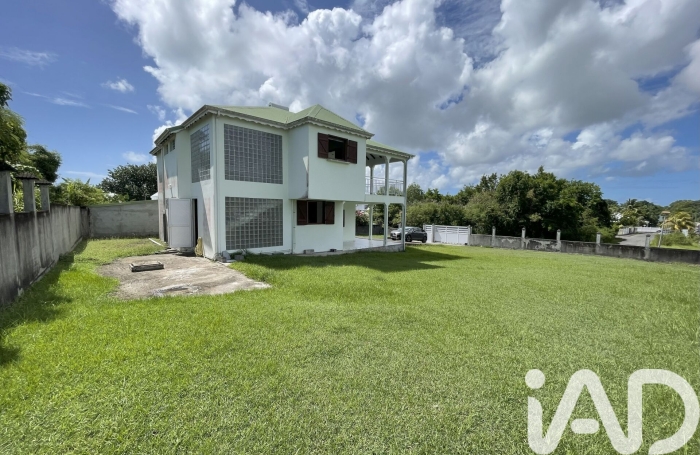 Vente Maison 116m&sup2; 5 pièces Petit-Canal