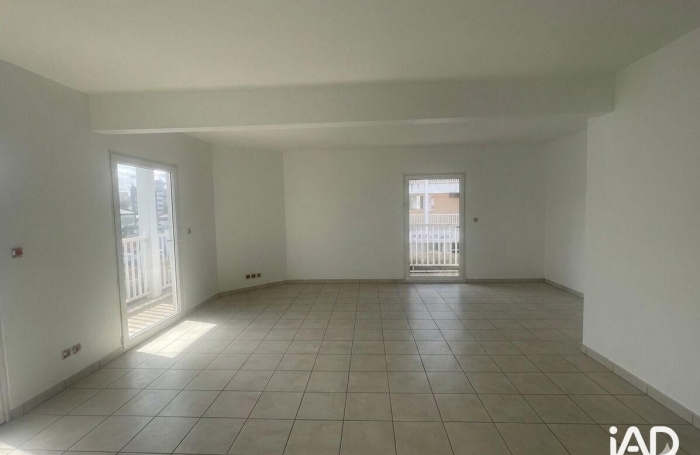 Vente Immeuble 222m&sup2; 3 pièces Le Moule