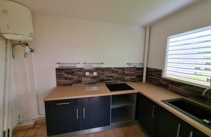 BEL APPARTEMENT T3 1er &eacute;tage