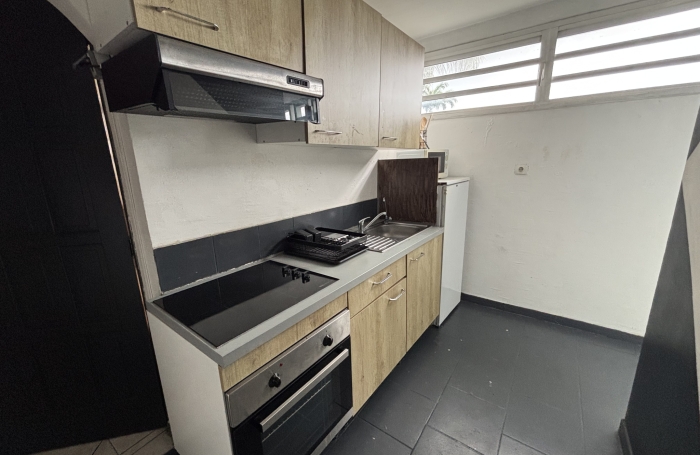 A louer - Appartement F3 meubl&eacute;   R&eacute;sidence Hibiscus aux Abymes