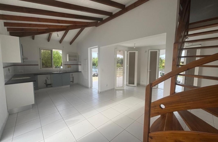 Location Maison 67m&sup2; 3 pièces Le Moule