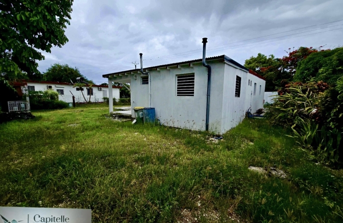 Maison St Fran&ccedil;ois -110 M2 -640M2 Terrain