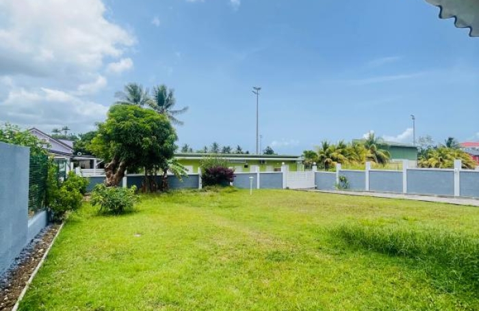 Location Maison 136.47m&sup2; 5 pièces Baie Mahault