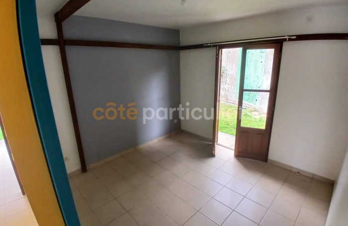 Vente Maison 59.1m&sup2; 4 pi&egrave;ces Les Abymes