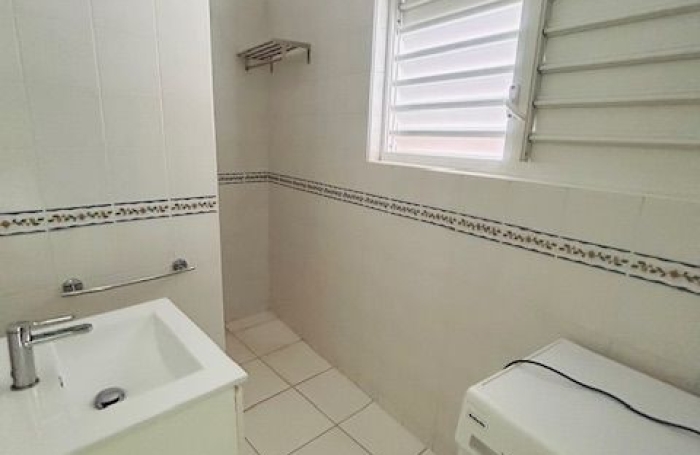 Location Appartement 65.89m&sup2; 2 pièces Pointe-&agrave;-Pitre