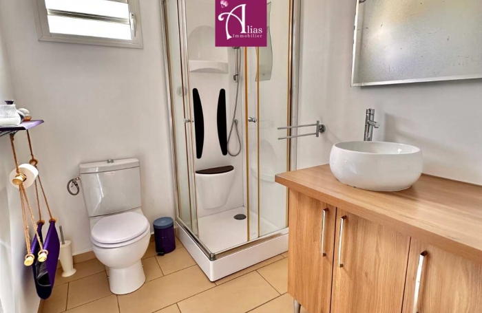 A LOUER VILLA F4 MEUBLEE ENTR PISCINE ET JARDIN INCLUS &agrave; SAINT-ALBAN