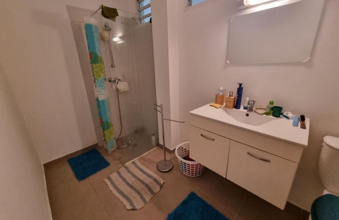 Vente Appartement 53.5m&sup2; 2 pi&#232;ces Remire Montjoli