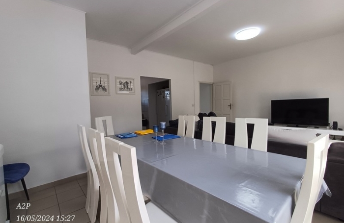 Vente Immeuble 154m&sup2; Cayenne