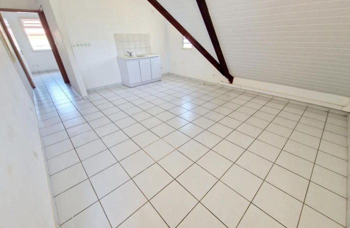 Vente Appartement 31.11m&sup2; 2 pi&#232;ces Remire Montjoli