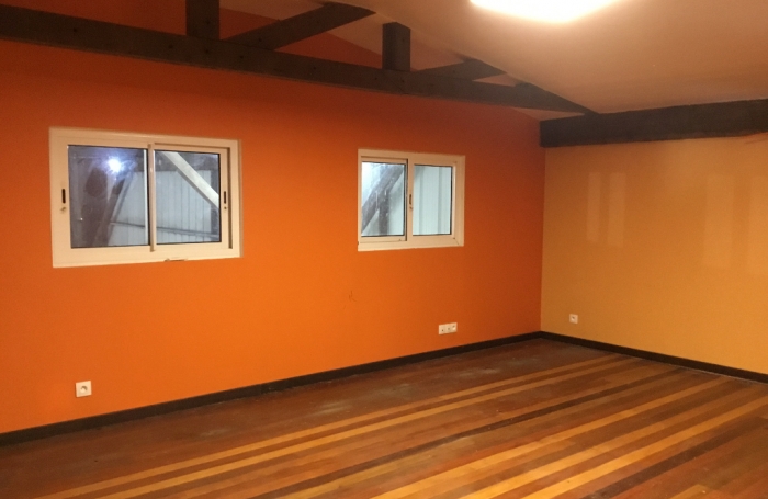 Location Entrepot 1000m² Montsinery