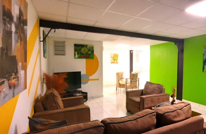 Vente Local commercial 1110m&sup2; Kourou