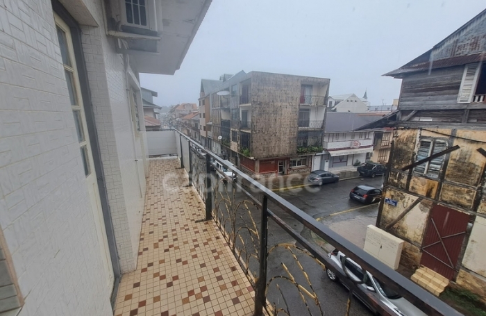Vente Immeuble 280m&sup2; Cayenne