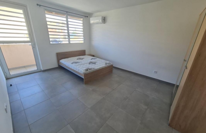 Location Maison 116.7m&sup2; 4 pi&#232;ces Remire Montjoli