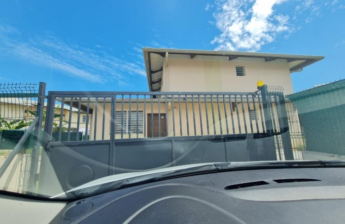 Location Maison 116.7m&sup2; 4 pi&#232;ces Remire Montjoli