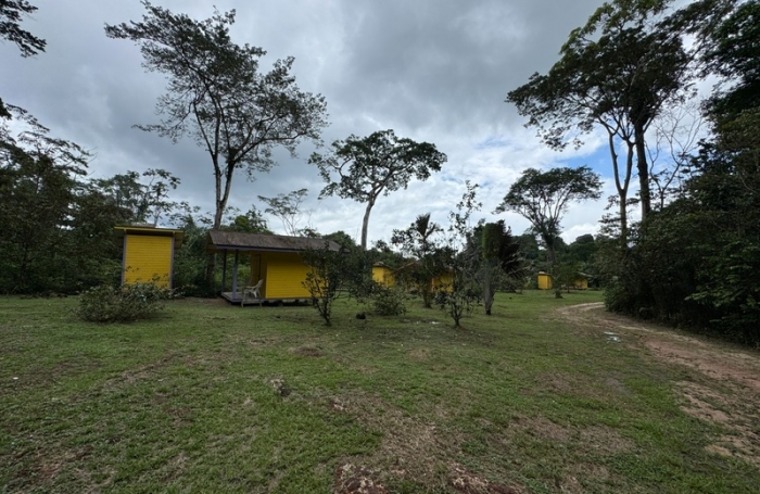 Vente Maison 940m&sup2; 14 pi&#232;ces Roura