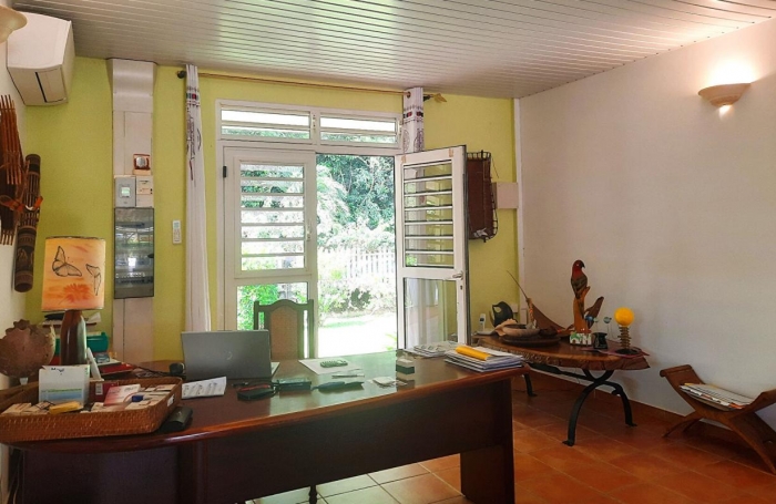 Vente Maison 132m&sup2; 5 pi&#232;ces Remire Montjoli