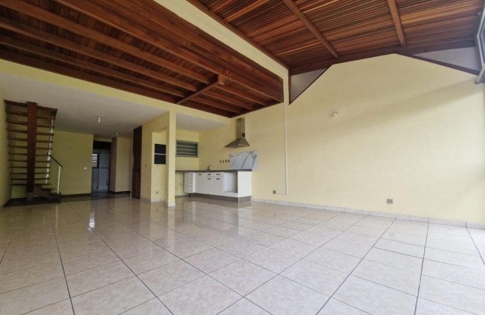 Location Appartement 90.8m&sup2; 3 pi&#232;ces Cayenne