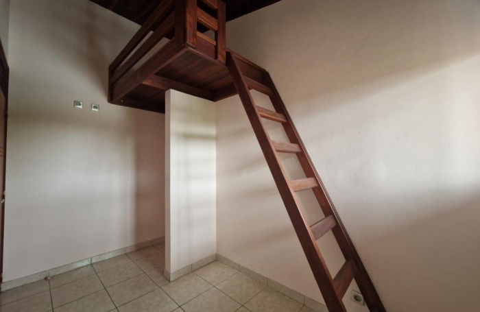 Location Appartement 90.8m&sup2; 3 pi&#232;ces Cayenne