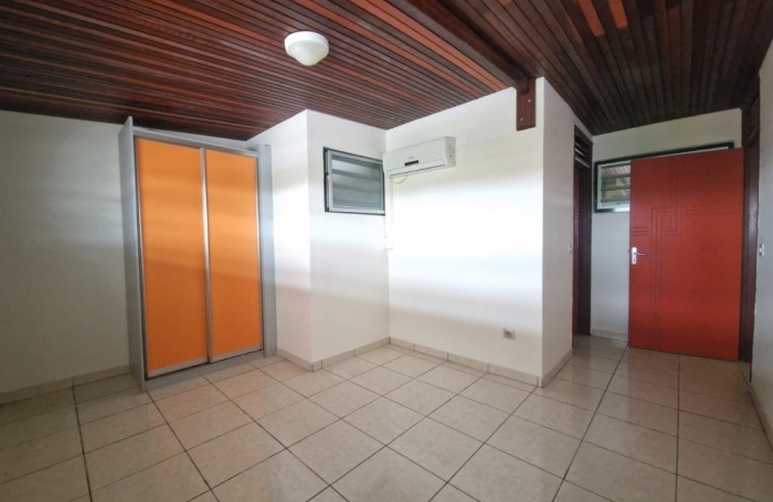 Location Appartement 90.8m&sup2; 3 pi&#232;ces Cayenne