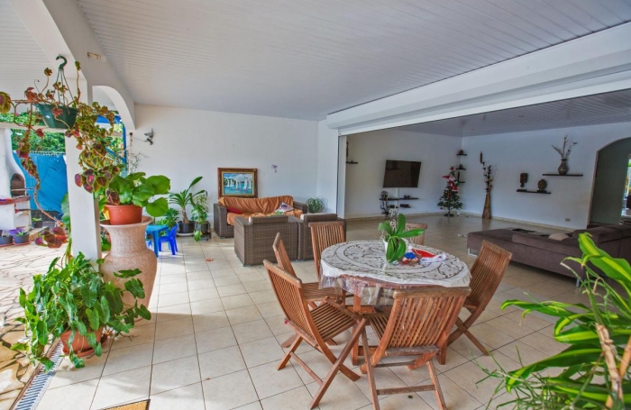 Vente Maison 133m&sup2; 4 pièces Remire Montjoli