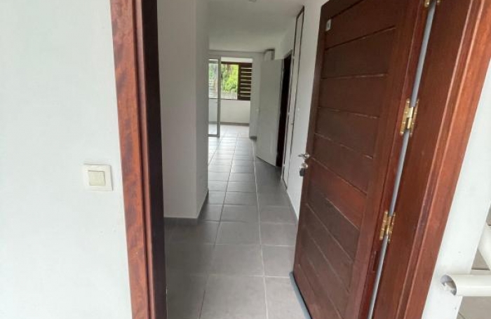 Vente Appartement 31.61m&sup2; 1 pi&#232;ce Remire Montjoli